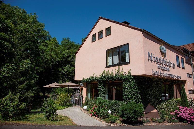 Restaurant Niedmuehle Land & Genuss Hotel Rehlingen-Siersburg Экстерьер фото
