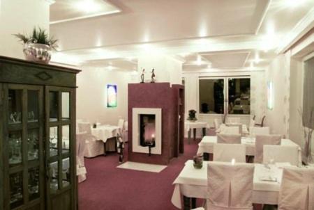Restaurant Niedmuehle Land & Genuss Hotel Rehlingen-Siersburg Экстерьер фото